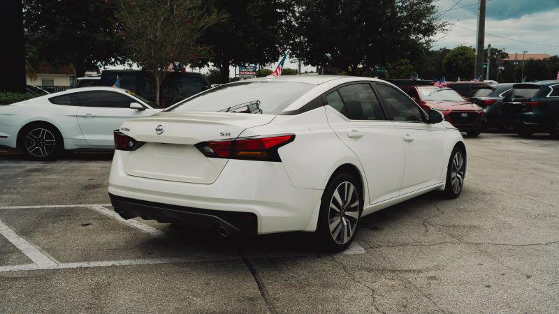 2019 Nissan Altima 2.5 SR