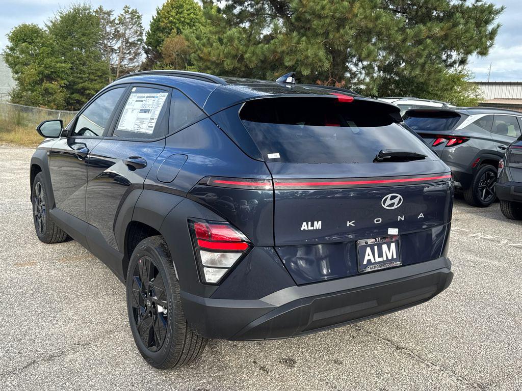 2026 Hyundai Kona SEL photo 2