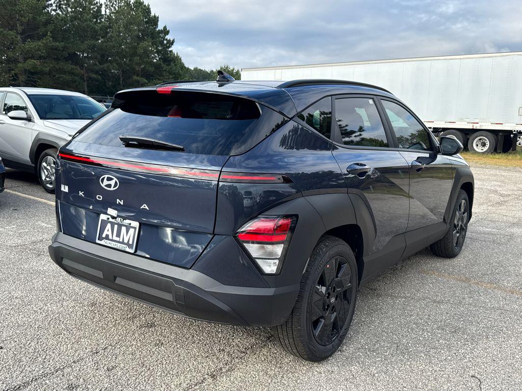 2026 Hyundai Kona SEL photo 4