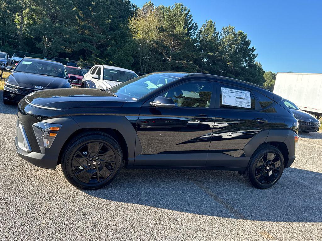 New 2026 Abyss Black HYUNDAI SEL Sport FWD image 2