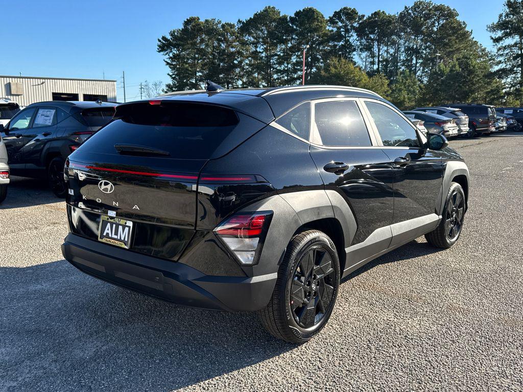 New 2026 Abyss Black HYUNDAI SEL Sport FWD image 6