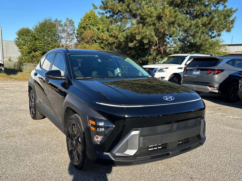 New 2026 Abyss Black HYUNDAI SEL Sport FWD image 8