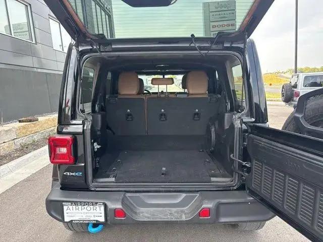 2022 Jeep Wrangler 4xe Unlimited Sahara 4x4