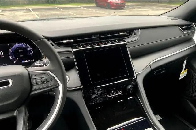 2025 Jeep Grand Cherokee L Altitude X 4x4