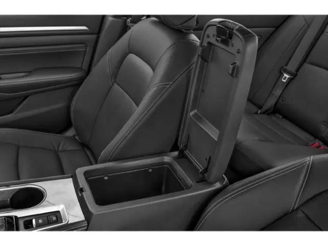 2025 Nissan Altima SL FWD