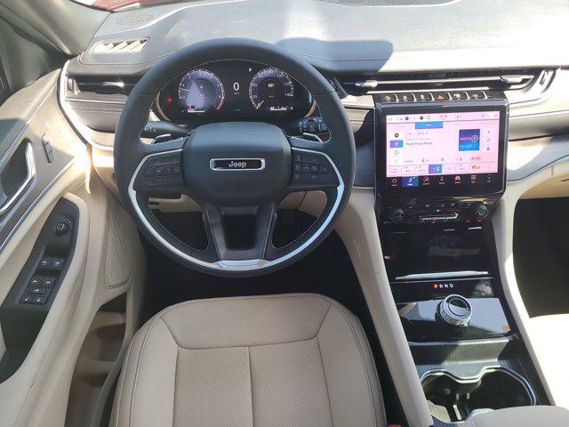 2025 Jeep Grand Cherokee L Limited 4x2