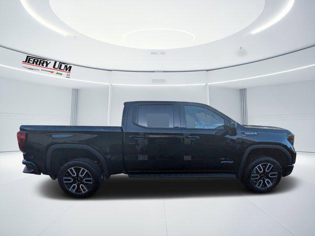 2024 GMC Sierra 1500 4WD Crew Cab Short Box AT4 2024 GMC Sierra 1500 4WD Crew Cab Short Box AT4