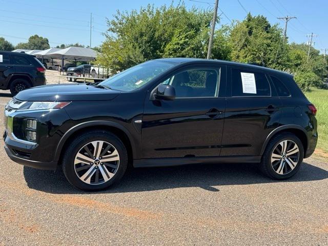 2024 Mitsubishi Outlander Sport 2.0 ES AWC 2024 Mitsubishi Outlander Sport 2.0 ES AWC