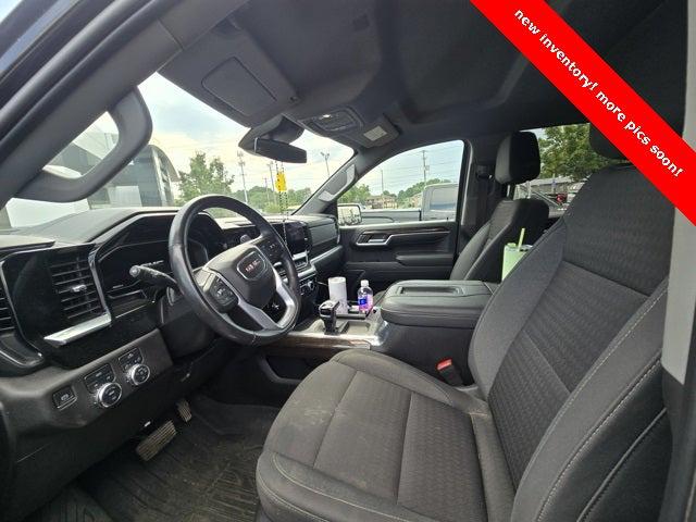 2022 GMC Sierra 1500 4WD Crew Cab Short Box Elevation with 3SB
