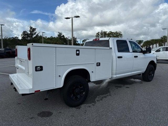 2026 RAM Ram 3500 RAM 3500 TRADESMAN CREW CAB 4X4 8 BOX