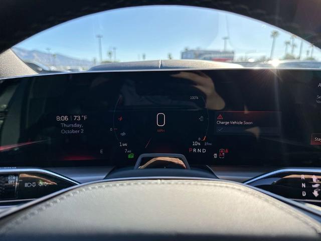 2026 Cadillac iQ V-Series w/1SV