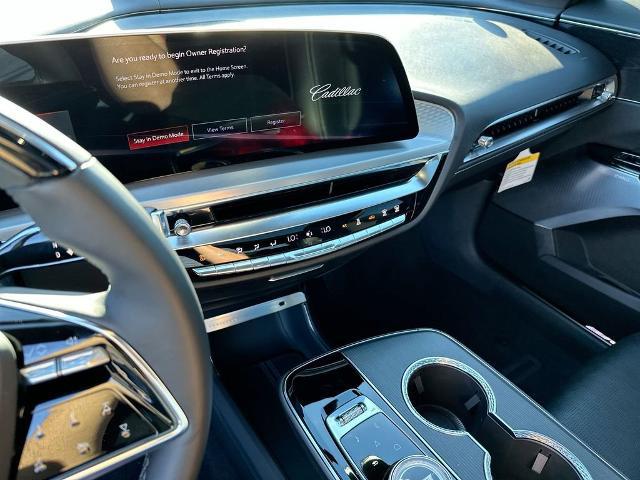 2026 Cadillac iQ V-Series w/1SV