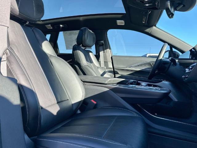 2026 Cadillac iQ V-Series w/1SV