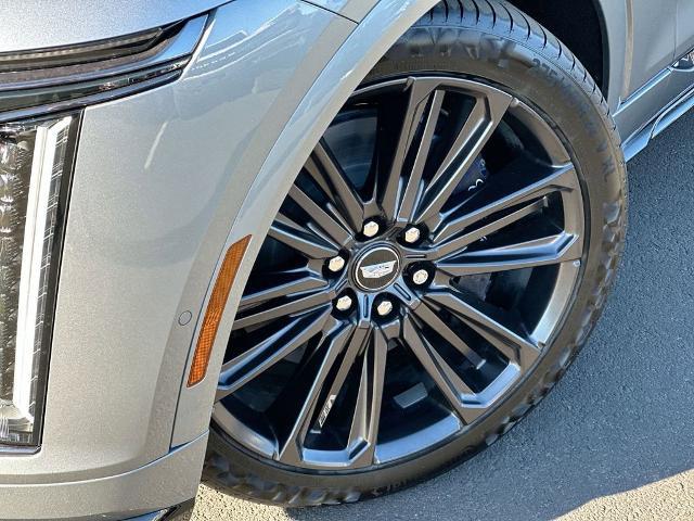2026 Cadillac iQ V-Series w/1SV