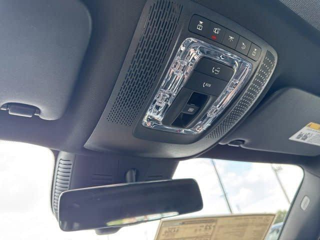 2025 Mercedes-Benz GLB 4MATIC