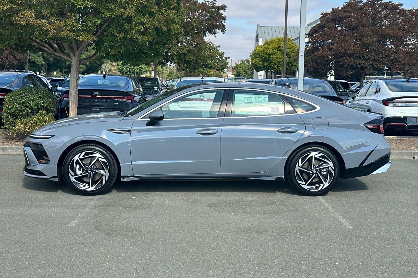 2025 Hyundai Sonata SEL - Photo 7