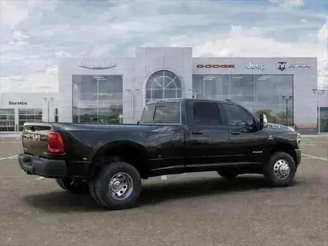2025 Ram 3500 Laramie Crew Cab 4x4 8' Box