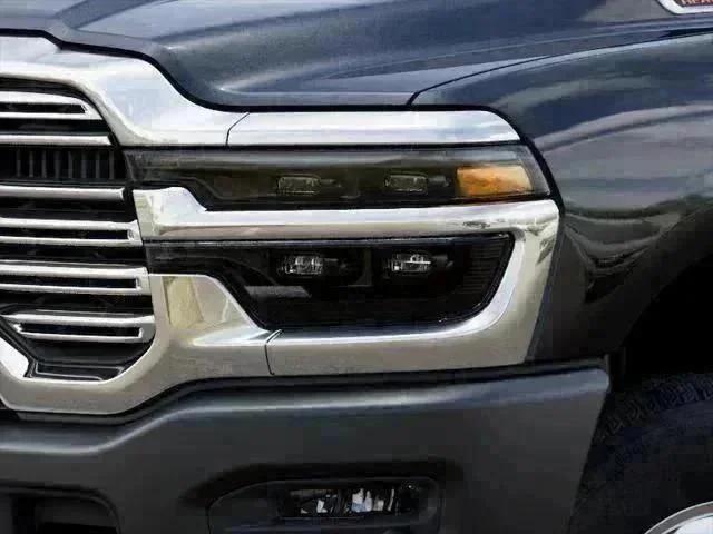 2025 Ram 3500 Laramie Crew Cab 4x4 8' Box
