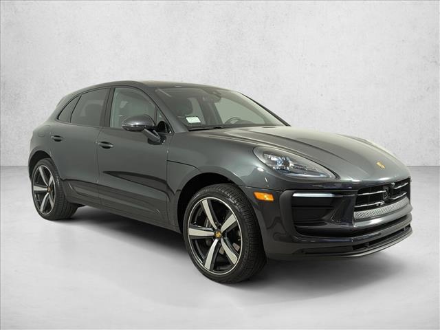 2026 Porsche Macan AWD