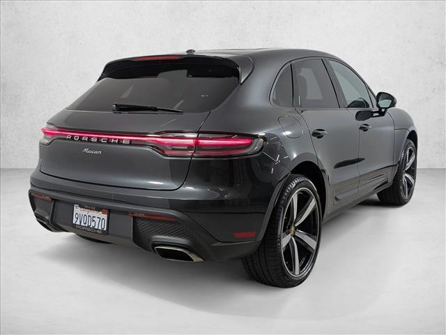 2026 Porsche Macan AWD