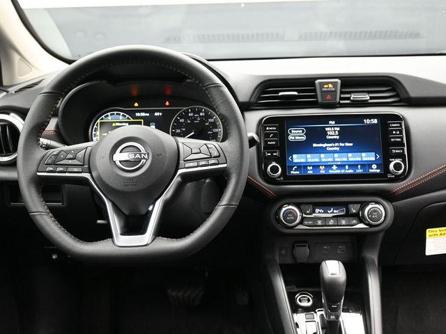 2025 Nissan Versa 1.6 SR