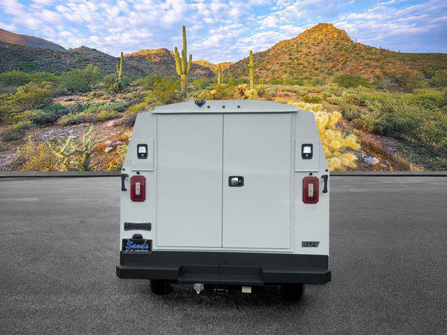 2025 Chevrolet Express Cutaway Work Van