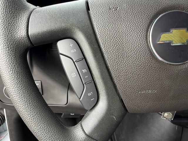 2025 Chevrolet Express Cutaway Work Van