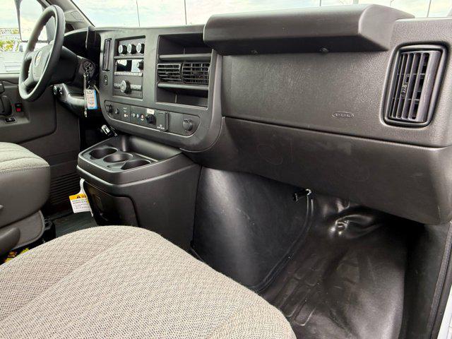 2025 Chevrolet Express Cutaway Work Van