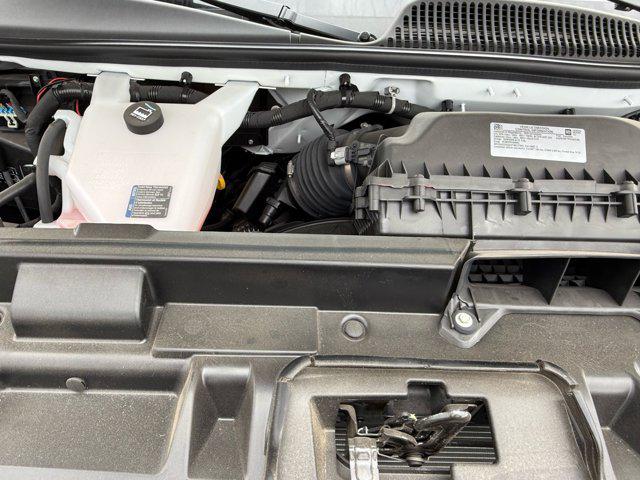2025 Chevrolet Express Cutaway Work Van