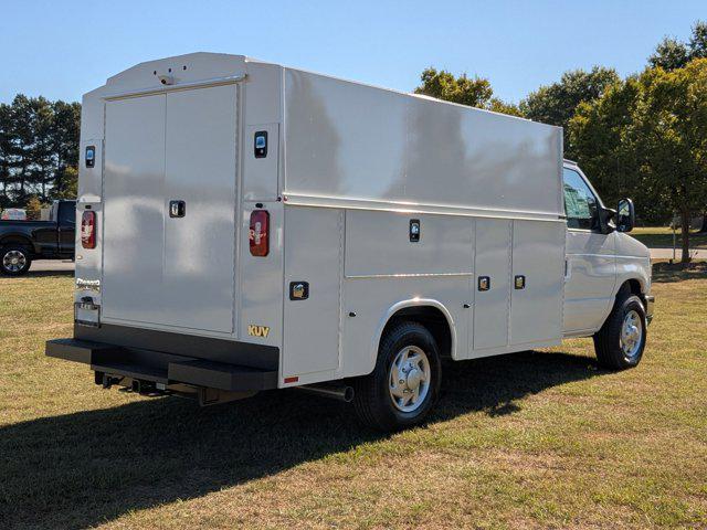 2026 Ford E-350 Cutaway Base