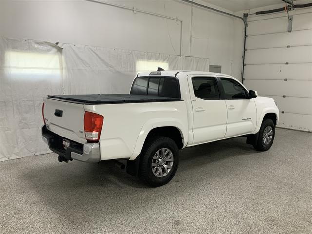 2017 Toyota Tacoma SR5 V6