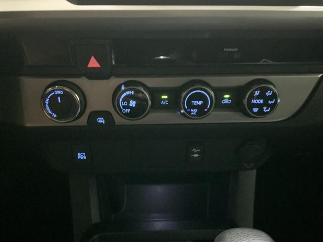 2017 Toyota Tacoma SR5 V6