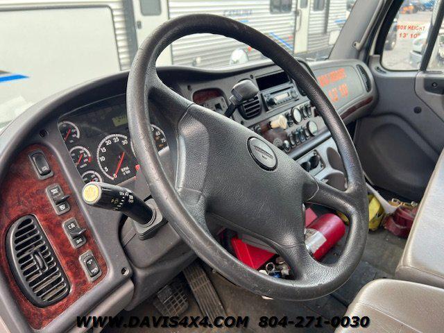 2014 Freightliner M2 26 Foot Box Truck