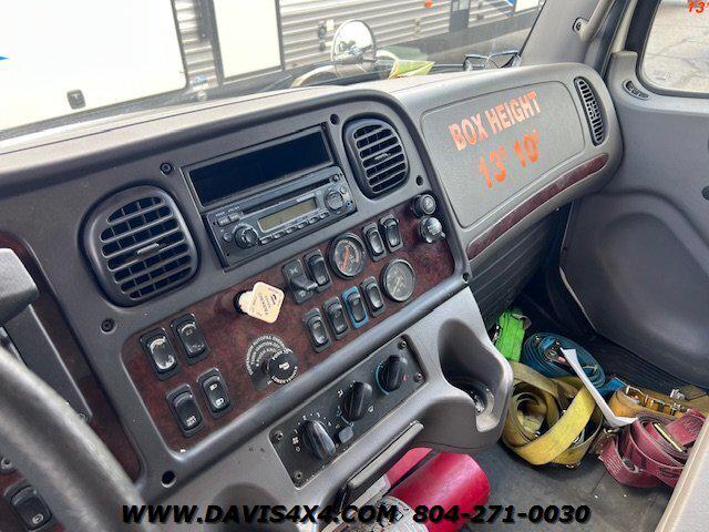 2014 Freightliner M2 26 Foot Box Truck