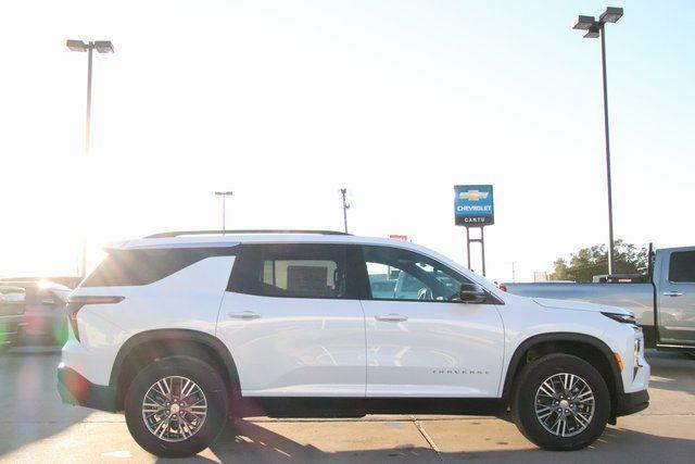 2026 Chevrolet Traverse FWD LT
