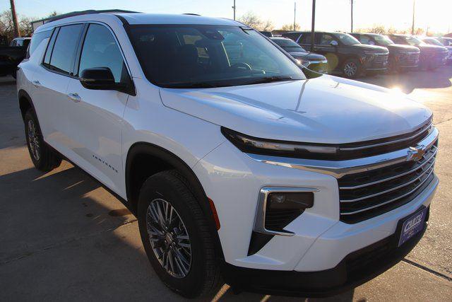 2026 Chevrolet Traverse FWD LT