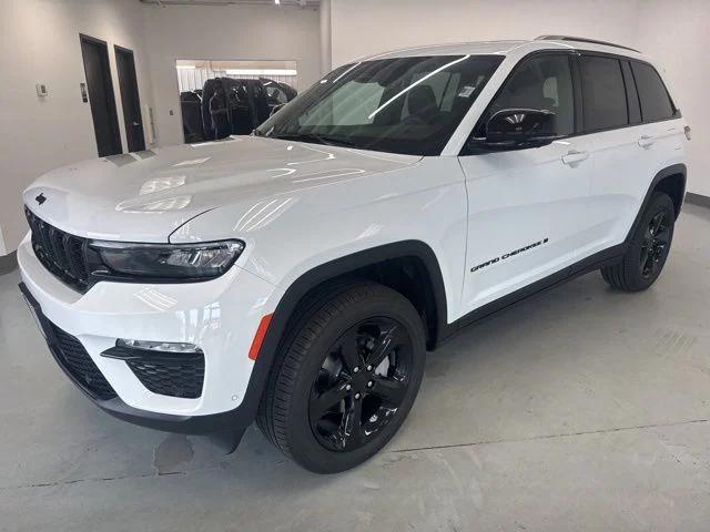 2025 Jeep Grand Cherokee GRAND CHEROKEE LIMITED 4X4 2025 Jeep Grand Cherokee GRAND CHEROKEE LIMITED 4X4