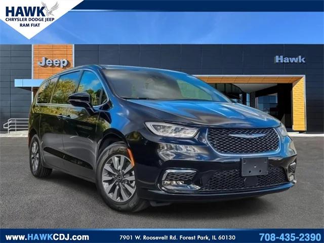 2026 Chrysler Pacifica Plug-In Hybrid PACIFICA PLUG-IN HYBRID SELECT