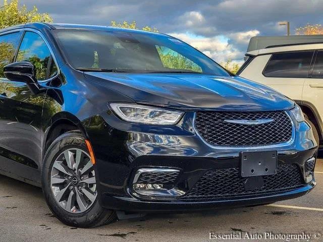 2026 Chrysler Pacifica Plug-In Hybrid PACIFICA PLUG-IN HYBRID SELECT