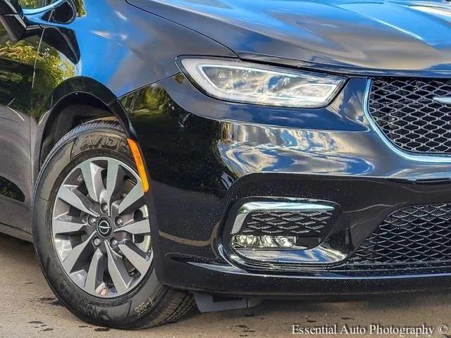 2026 Chrysler Pacifica Plug-In Hybrid PACIFICA PLUG-IN HYBRID SELECT