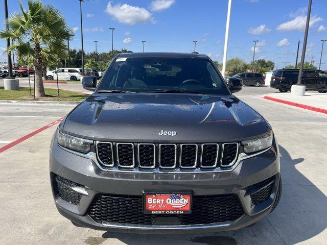 2025 Jeep Grand Cherokee GRAND CHEROKEE LAREDO X 4X2 2025 Jeep Grand Cherokee GRAND CHEROKEE LAREDO X 4X2