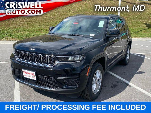 2025 Jeep Grand Cherokee GRAND CHEROKEE LAREDO X 4X4