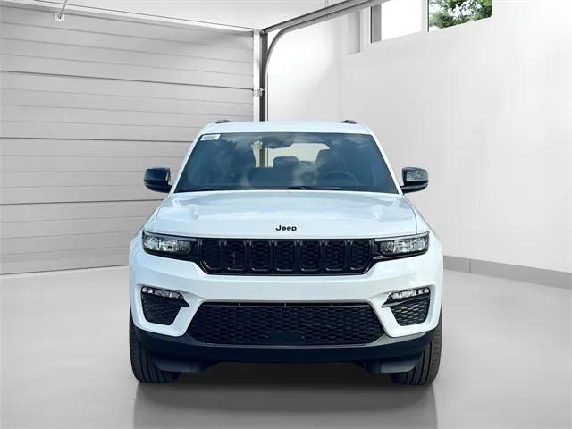 2025 Jeep Grand Cherokee GRAND CHEROKEE LIMITED 4X4 2025 Jeep Grand Cherokee GRAND CHEROKEE LIMITED 4X4