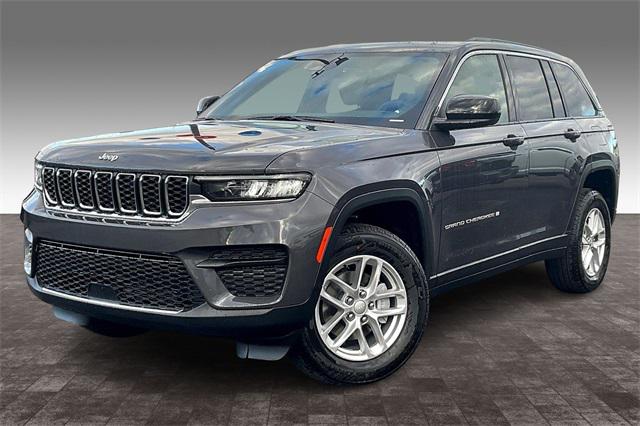 2025 Jeep Grand Cherokee GRAND CHEROKEE LAREDO X 4X4 2025 Jeep Grand Cherokee GRAND CHEROKEE LAREDO X 4X4