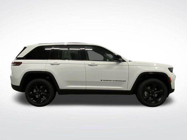 2025 Jeep Grand Cherokee GRAND CHEROKEE LIMITED 4X4 2025 Jeep Grand Cherokee GRAND CHEROKEE LIMITED 4X4