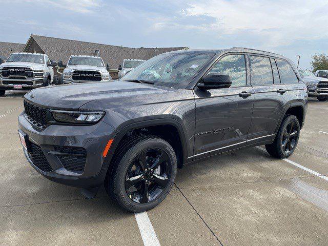 2025 Jeep Grand Cherokee GRAND CHEROKEE ALTITUDE X 4X4