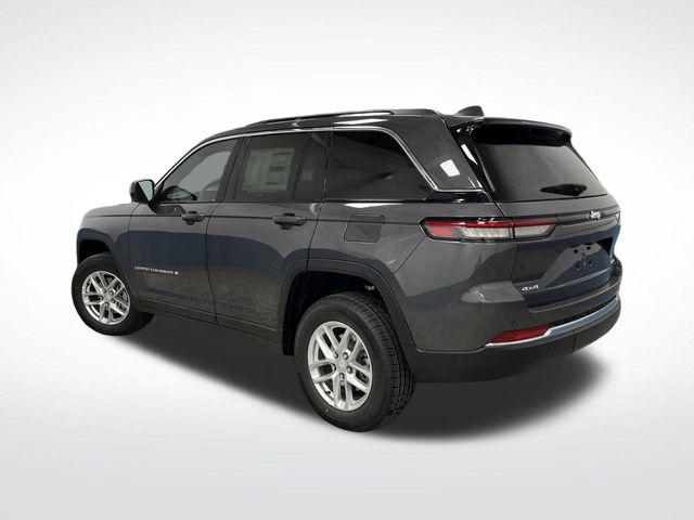 2025 Jeep Grand Cherokee GRAND CHEROKEE LAREDO X 4X4 2025 Jeep Grand Cherokee GRAND CHEROKEE LAREDO X 4X4