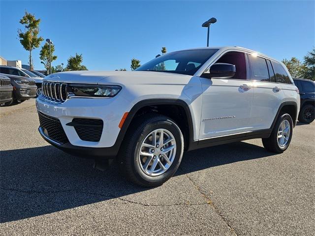2025 Jeep Grand Cherokee GRAND CHEROKEE LAREDO X 4X2