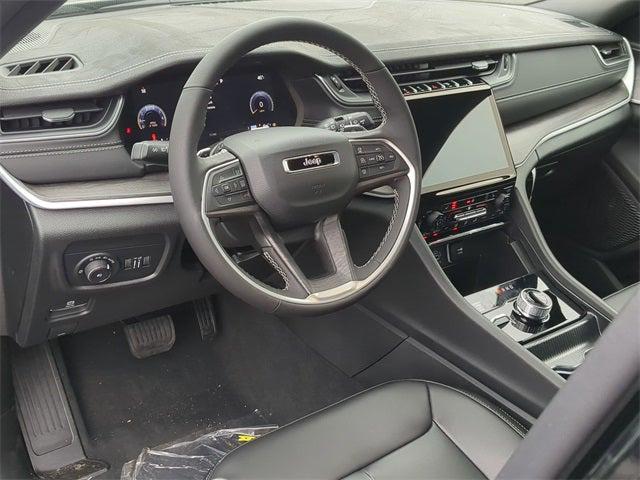 2025 Jeep Grand Cherokee GRAND CHEROKEE LIMITED 4X4 2025 Jeep Grand Cherokee GRAND CHEROKEE LIMITED 4X4