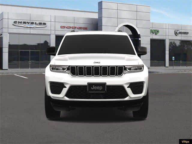 2025 Jeep Grand Cherokee Laredo X 4x4